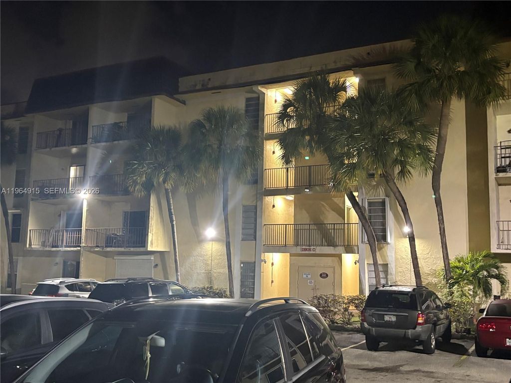 11905 NE 2nd Ave C306, North Miami, FL 33161