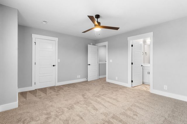 307 Jonathan Wade Circle, Clarksville, TN 37043