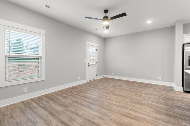 307 Jonathan Wade Circle, Clarksville, TN 37043