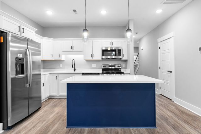 307 Jonathan Wade Circle, Clarksville, TN 37043