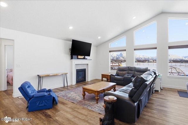 5313 S Sisters Street, Palmer, AK 99645