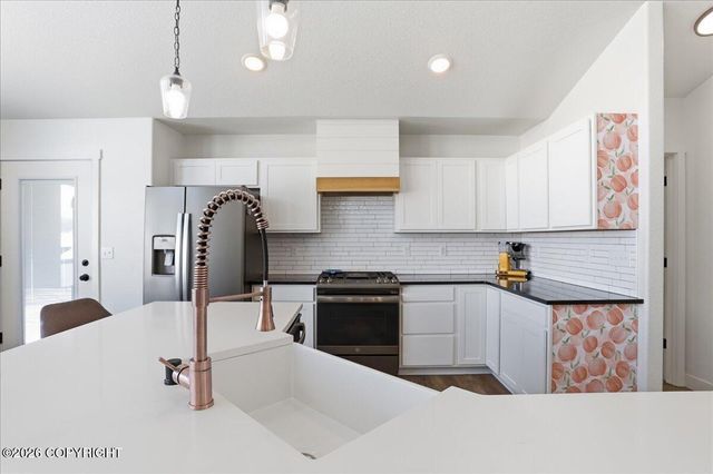 5313 S Sisters Street, Palmer, AK 99645