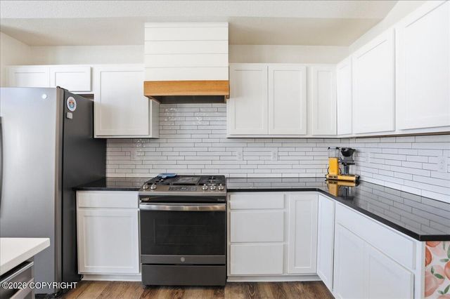 5313 S Sisters Street, Palmer, AK 99645