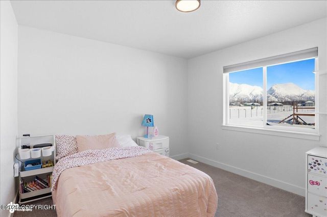 5313 S Sisters Street, Palmer, AK 99645