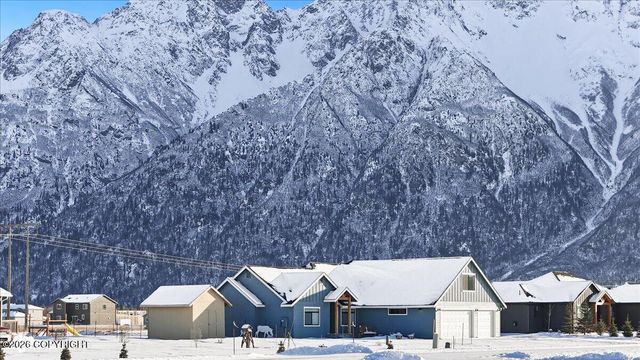 5313 S Sisters Street, Palmer, AK 99645