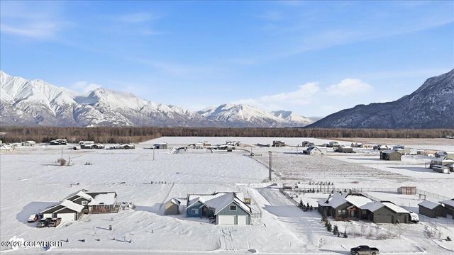 5313 S Sisters Street, Palmer, AK 99645