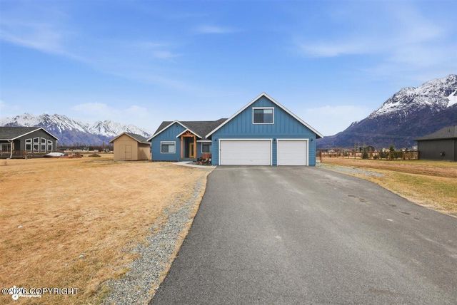 5313 S Sisters Street, Palmer, AK 99645