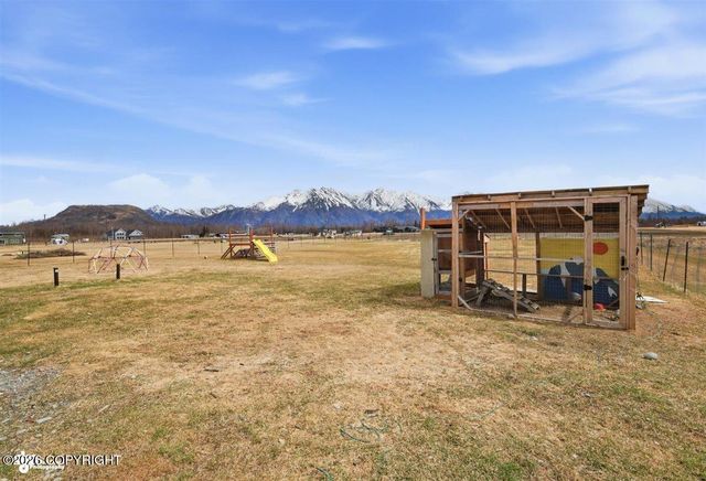 5313 S Sisters Street, Palmer, AK 99645