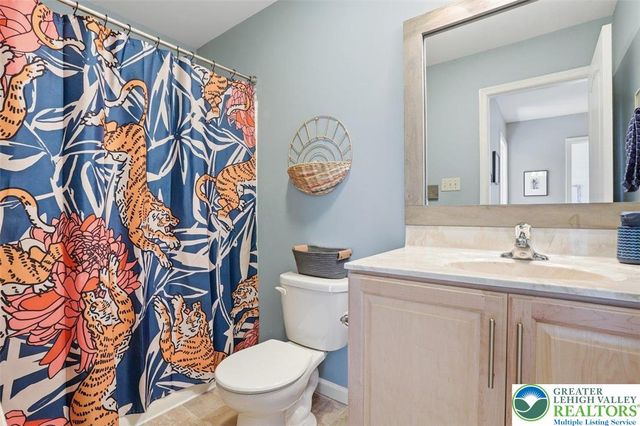1611 Abigail Lane, South Whitehall Twp, PA 18104