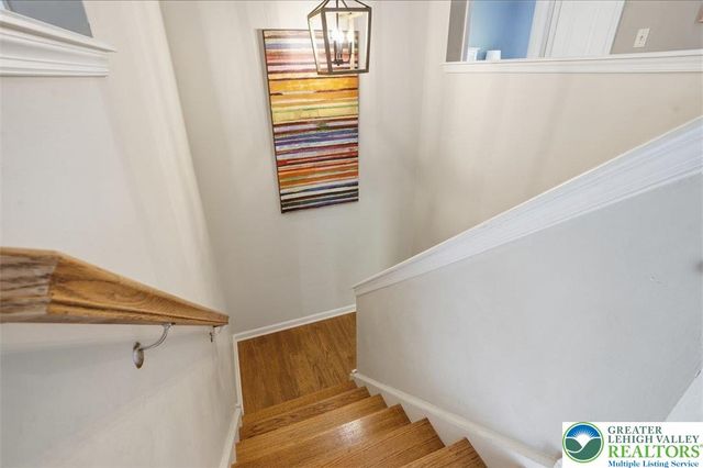 1611 Abigail Lane, South Whitehall Twp, PA 18104