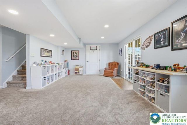 1611 Abigail Lane, South Whitehall Twp, PA 18104