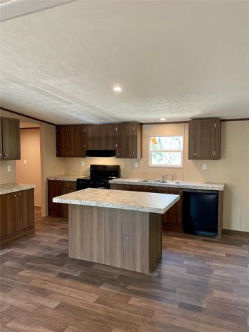 6032 Texas Trail, Granbury, TX 76048