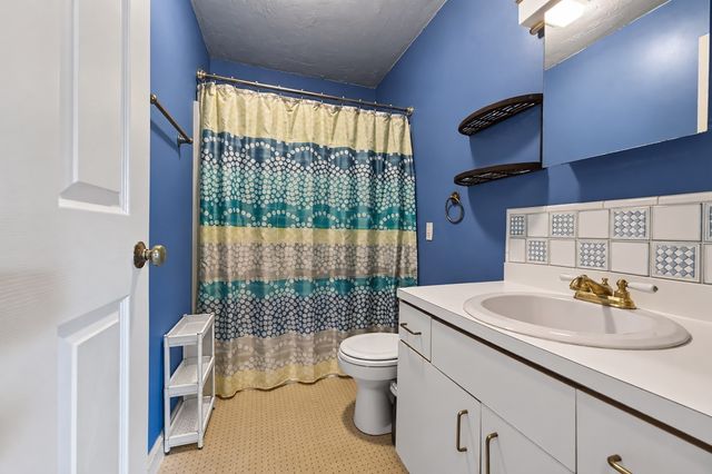 68 Bird St 2, Boston, MA 02125