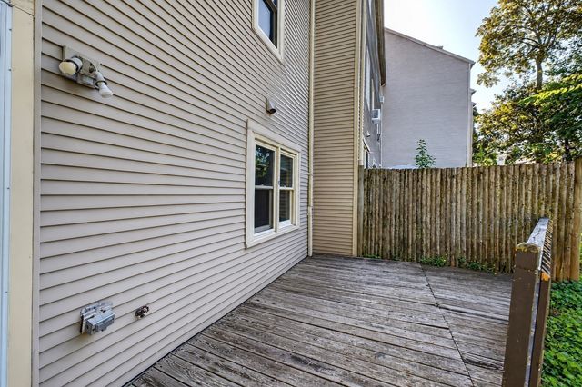 68 Bird St 2, Boston, MA 02125