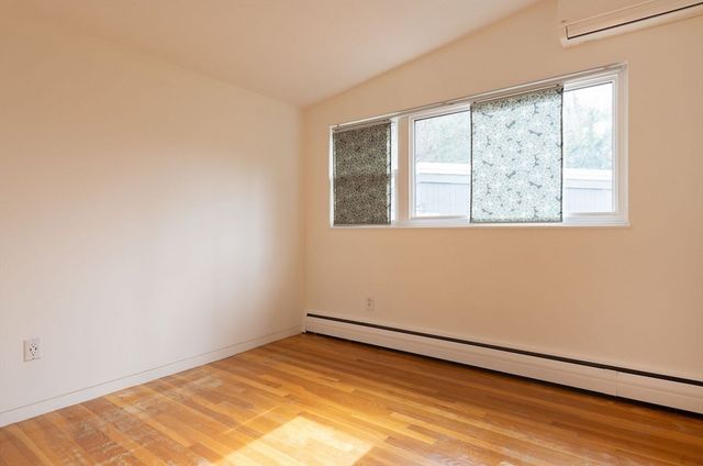 27 Peacock Farm Rd, Lexington, MA 02421