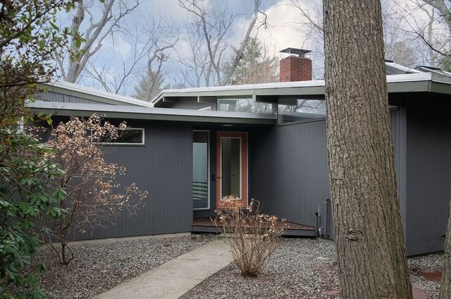 27 Peacock Farm Rd, Lexington, MA 02421