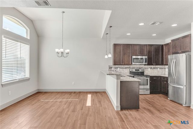 2560 Puter Creek A, Spring Branch, TX 78070