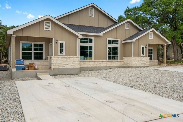 2560 Puter Creek A, Spring Branch, TX 78070