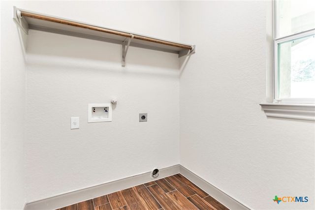 2560 Puter Creek A, Spring Branch, TX 78070