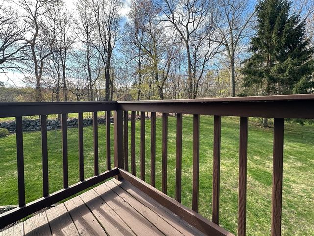 399 Central Tpke, Sutton, MA 01590