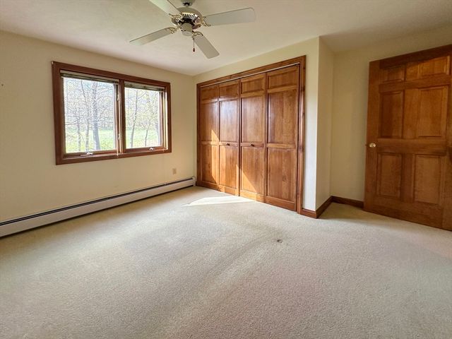 399 Central Tpke, Sutton, MA 01590
