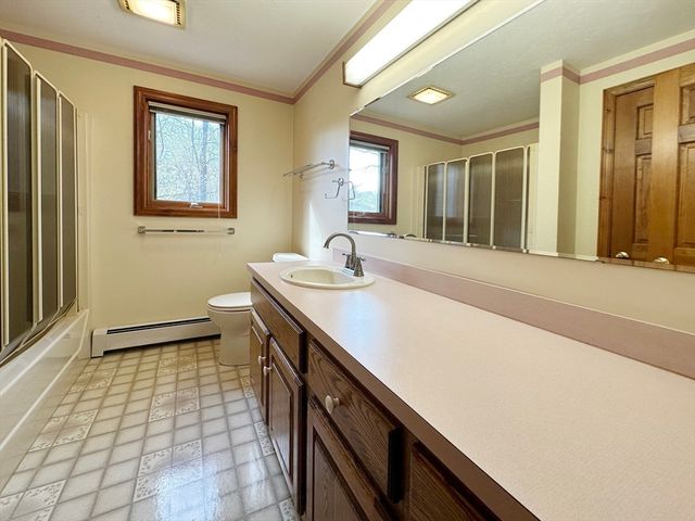 399 Central Tpke, Sutton, MA 01590