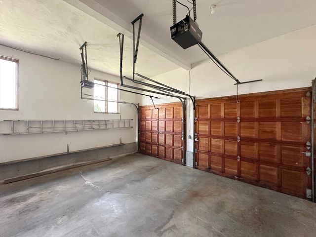 399 Central Tpke, Sutton, MA 01590