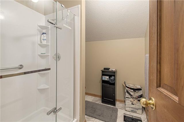 12015 State Route 7 Highway, Lee's Summit, MO 64086