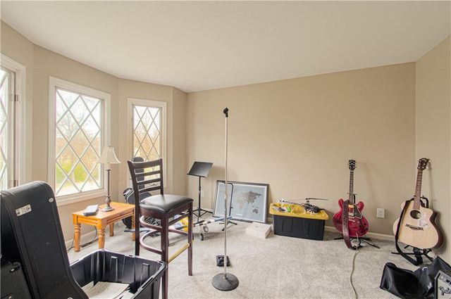 12015 State Route 7 Highway, Lee's Summit, MO 64086