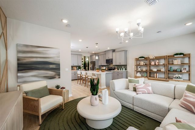 682 LOLA LANE, Oviedo, FL 32765