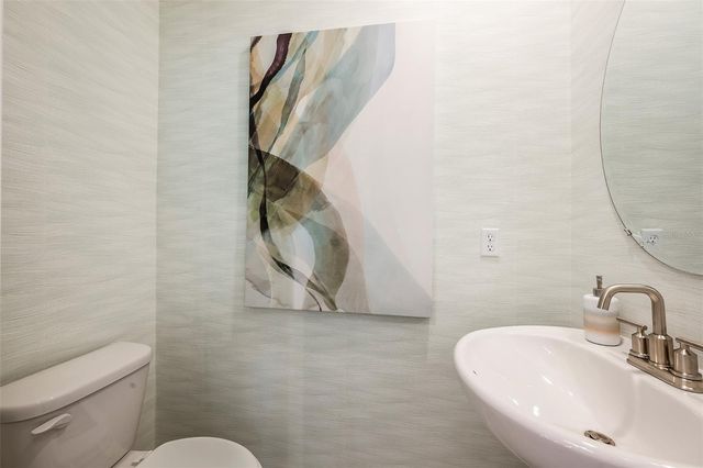 682 LOLA LANE, Oviedo, FL 32765