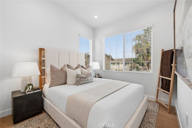 374 Hamilton St B101, Costa Mesa, CA 92627
