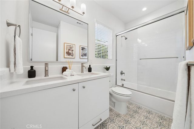 374 Hamilton St B101, Costa Mesa, CA 92627