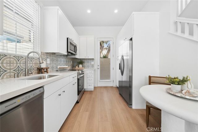 374 Hamilton St B101, Costa Mesa, CA 92627