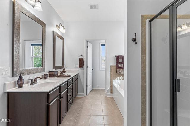 208 Tarkenton Court, Clayton, NC 27527