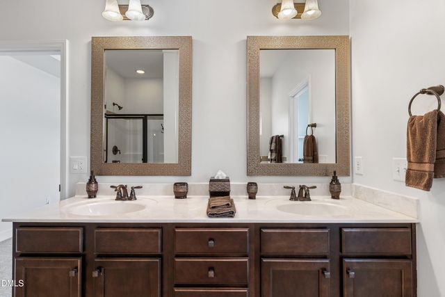 208 Tarkenton Court, Clayton, NC 27527