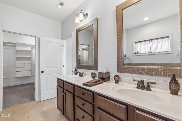 208 Tarkenton Court, Clayton, NC 27527