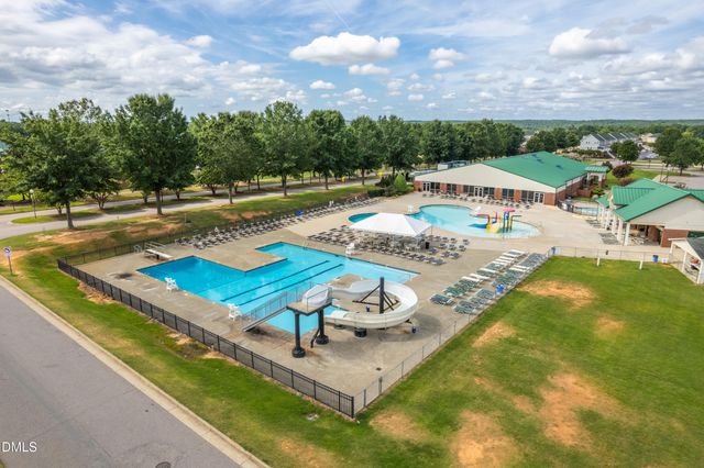 208 Tarkenton Court, Clayton, NC 27527