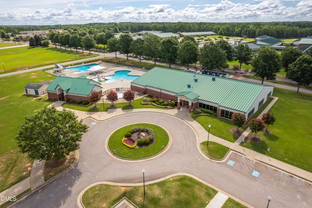 208 Tarkenton Court, Clayton, NC 27527