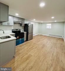 1416 S BROAD ST #3, Philadelphia, PA 19146