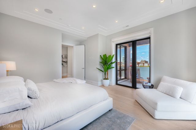 116 N Willard Court PH01, Chicago, IL 60607