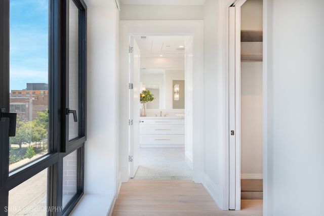 116 N Willard Court PH01, Chicago, IL 60607