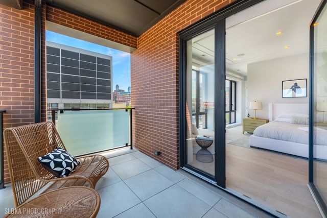 116 N Willard Court PH01, Chicago, IL 60607