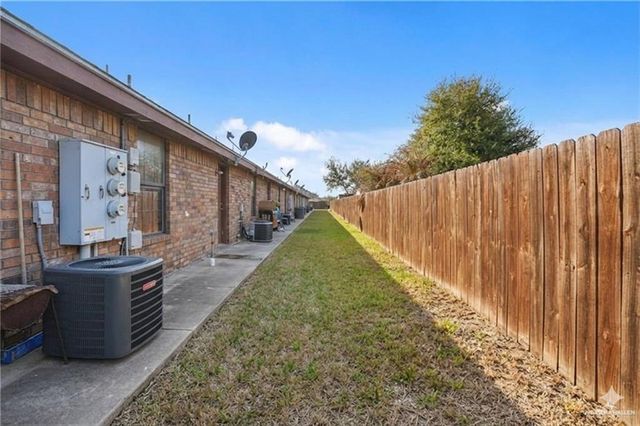 1405 S Los Ebanos Road, Mission, TX 78572