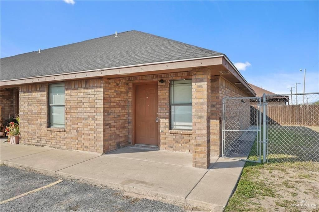 1405 S Los Ebanos Road, Mission, TX 78572