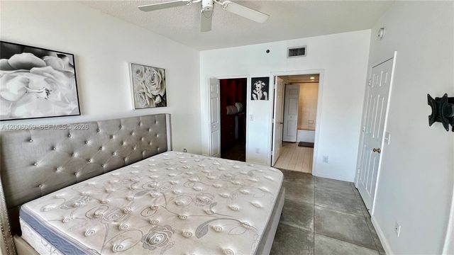 3255 NE 184th St 12408, Aventura, FL 33160