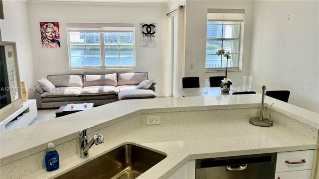 3255 NE 184th St 12408, Aventura, FL 33160