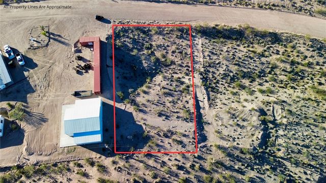 1255 E Pueblo Drive, Meadview, AZ 86444