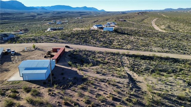 1255 E Pueblo Drive, Meadview, AZ 86444