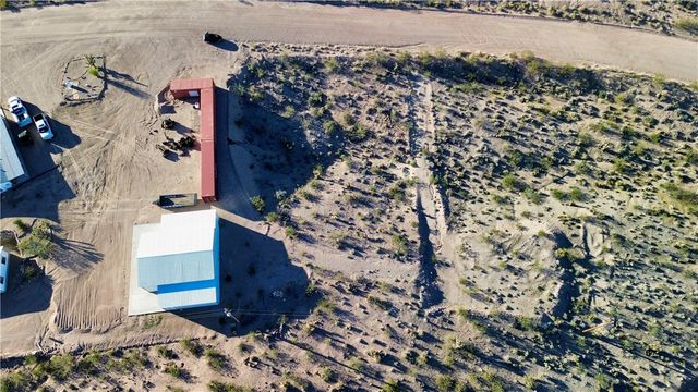 1255 E Pueblo Drive, Meadview, AZ 86444